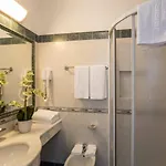 מלון Bellevue 3*